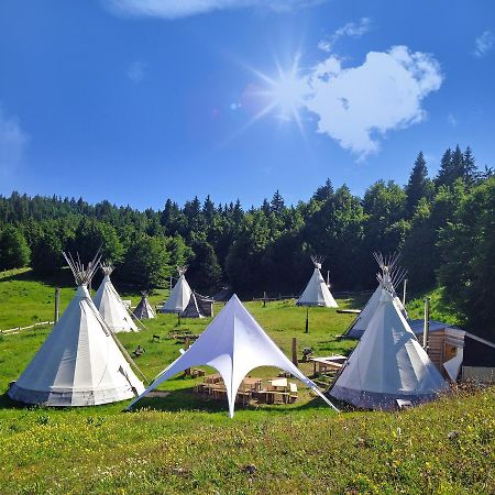 Village Tipi La Féclaz Extérieur photo