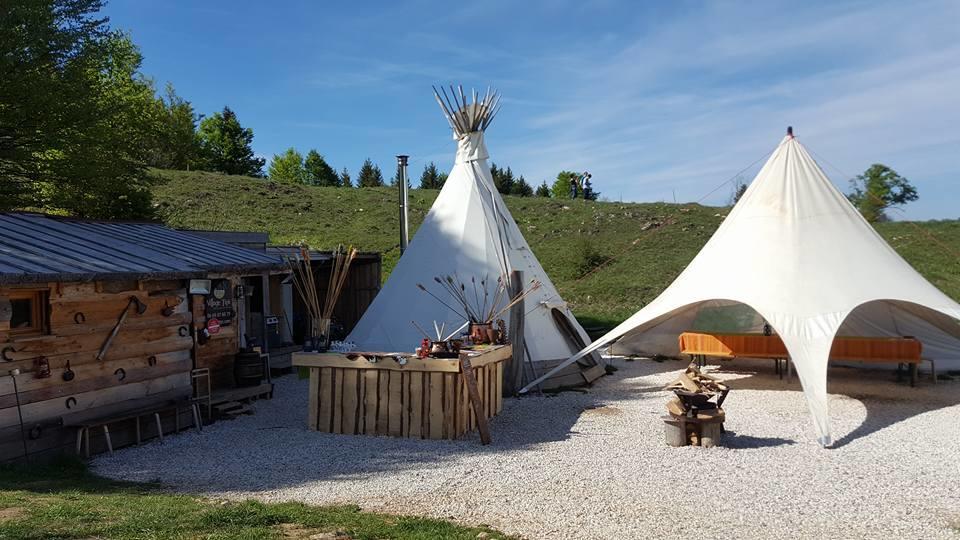 Village Tipi La Féclaz Extérieur photo