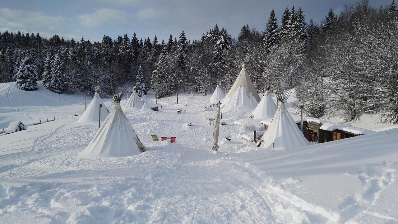 Village Tipi La Féclaz Extérieur photo